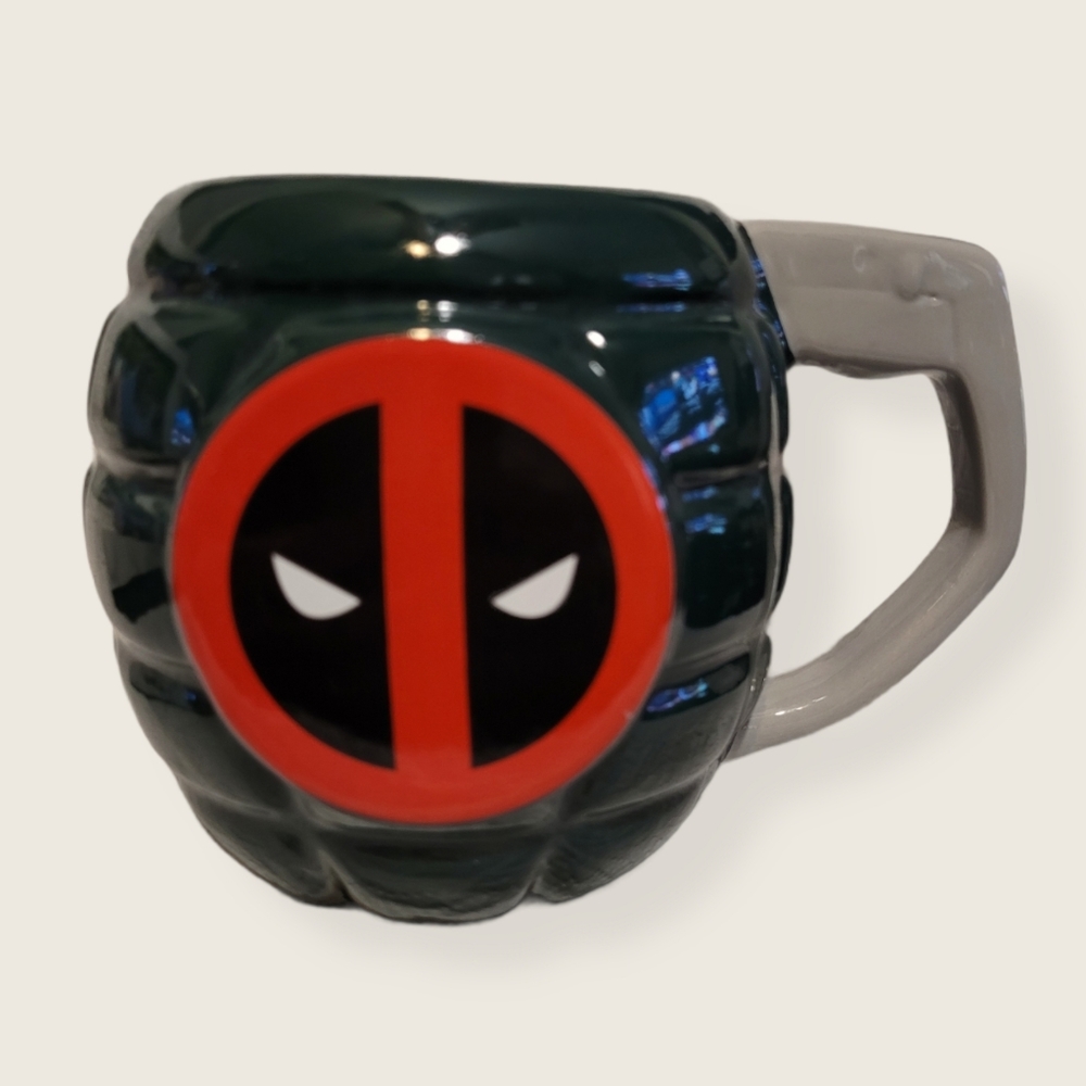 Dead pool mug